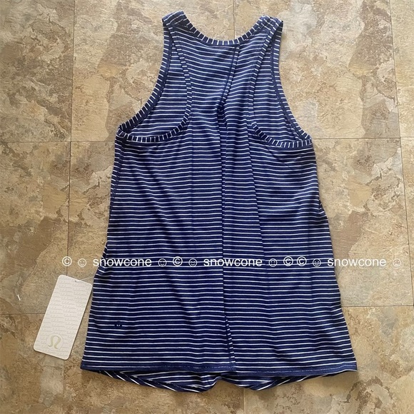 NWT Lululemon All Tied Up Tank Blue stripes - Picture 2 of 12